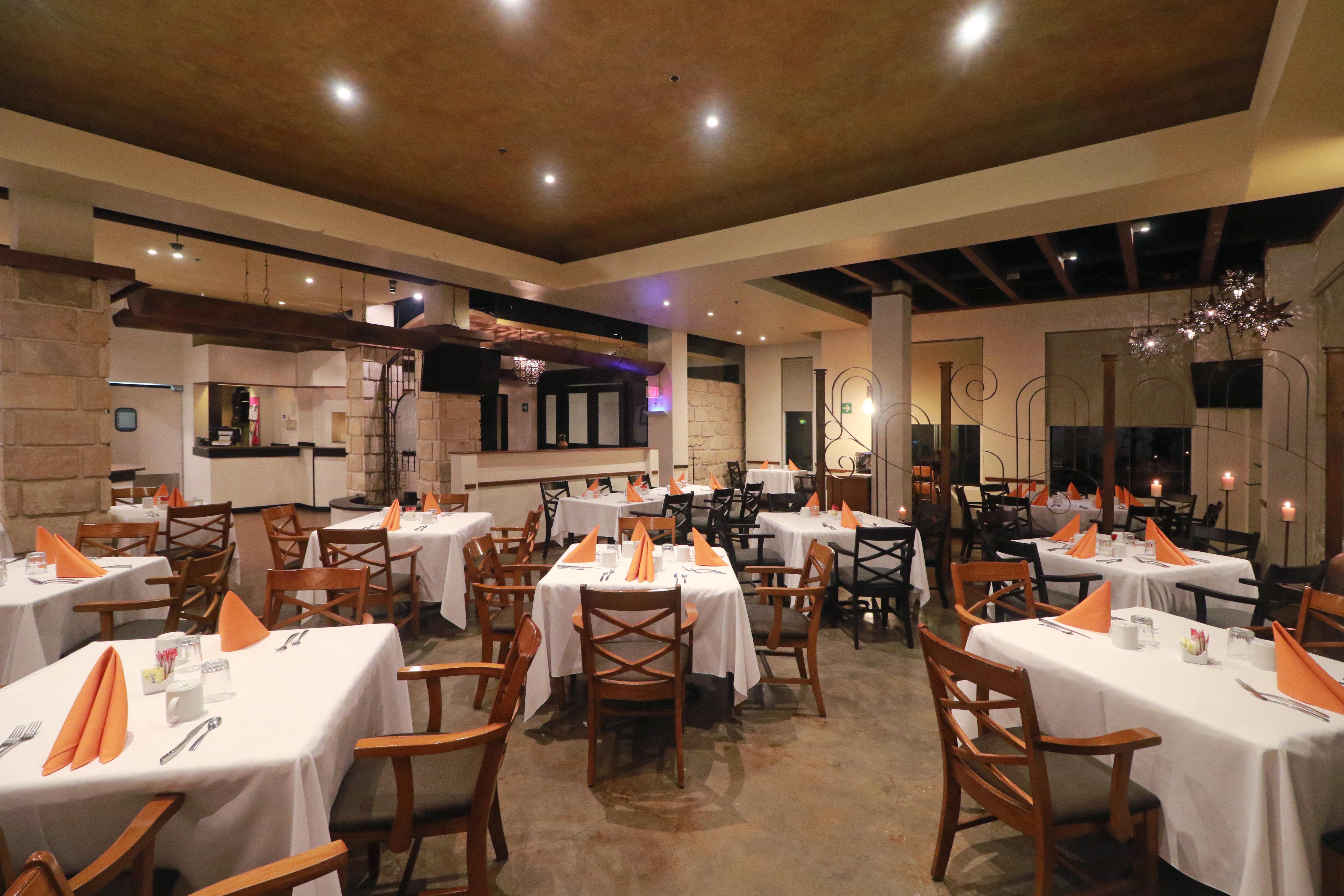Holiday Inn Reynosa Industrial Poniente, an IHG Hotel Exterior foto